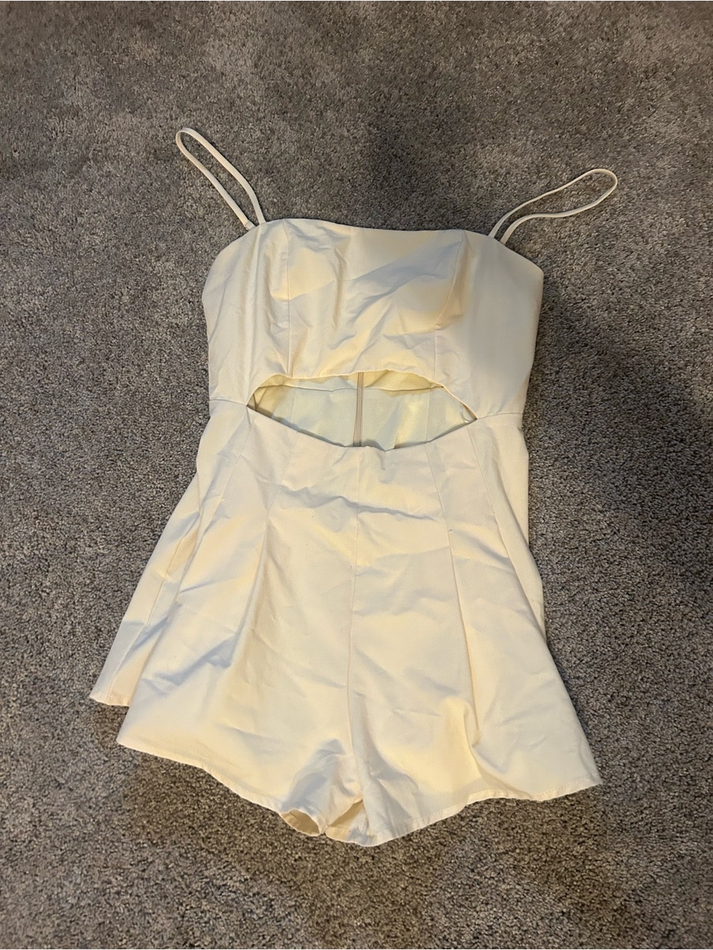 Women’s butter yellow Cutout Romper with Spaghetti Straps